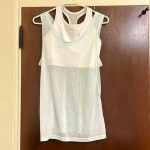 Nike Light weight tank with built in sports bra